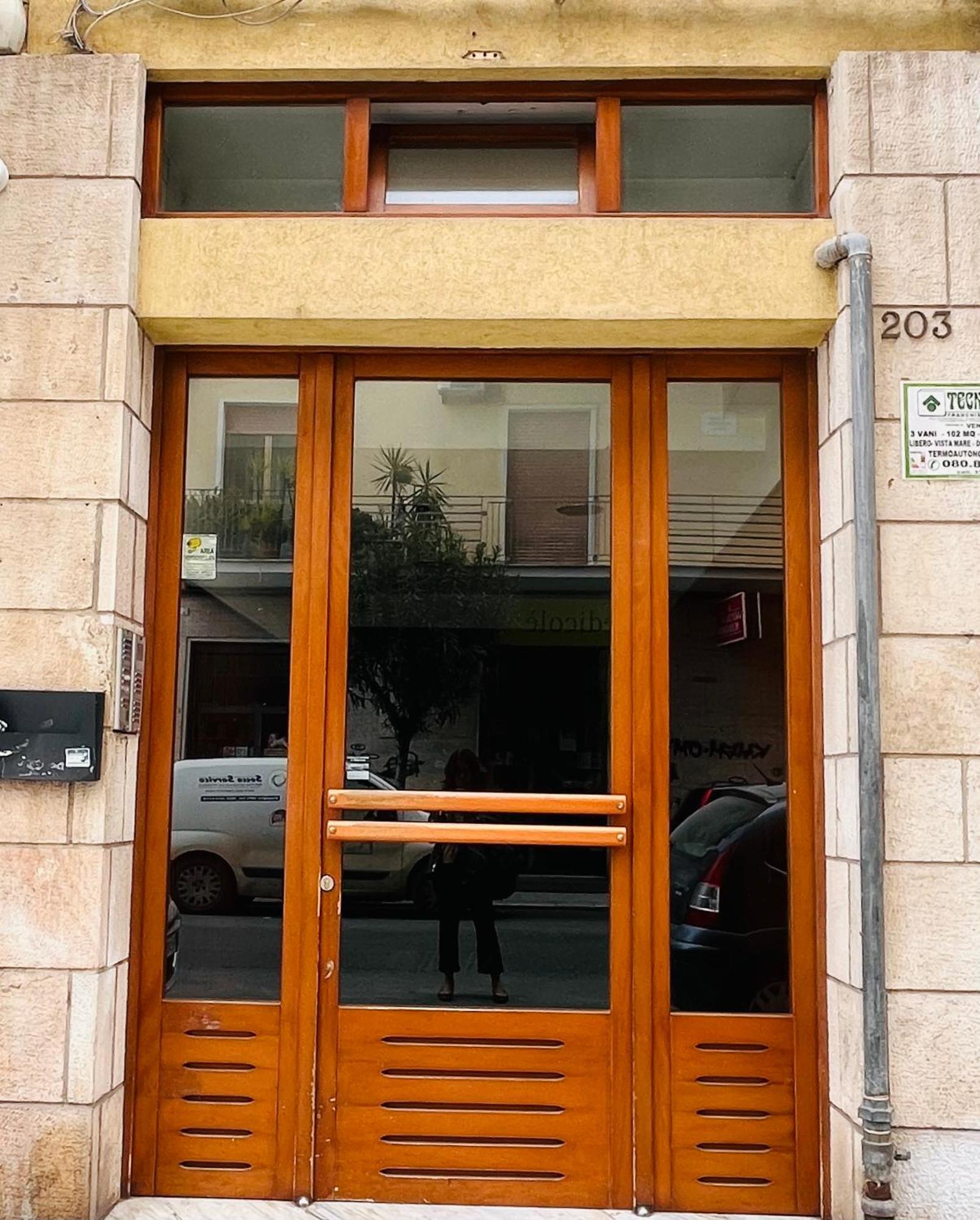 Studio 18 Бари Экстерьер фото